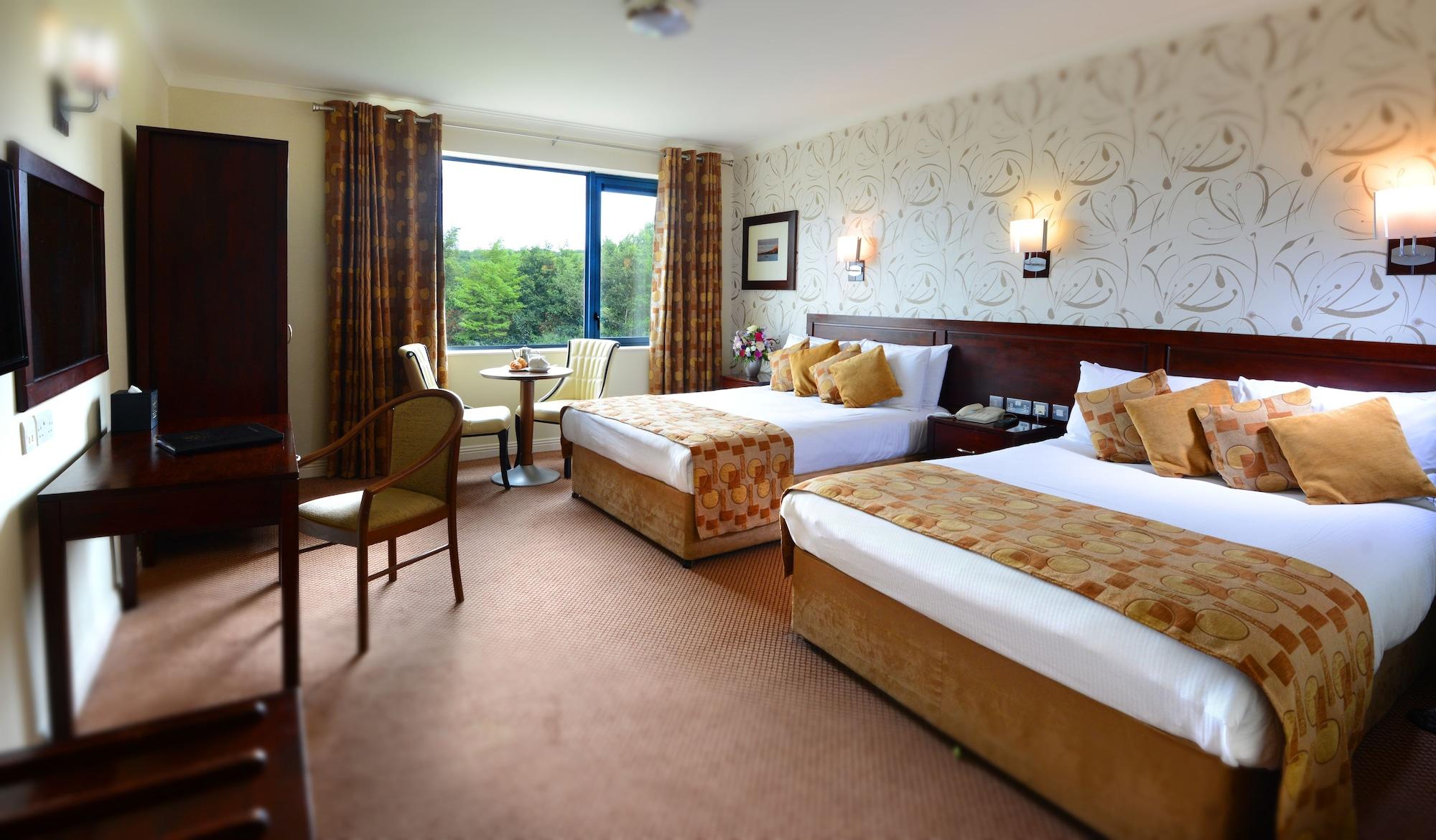 Kiltimagh Park Hotel エクステリア 写真
