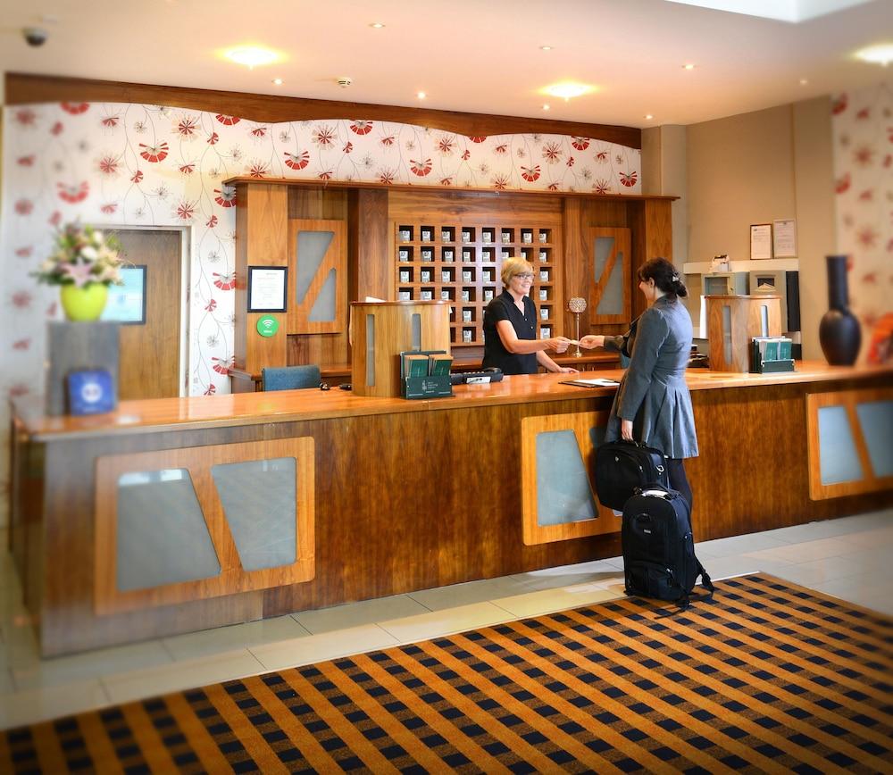 Kiltimagh Park Hotel エクステリア 写真