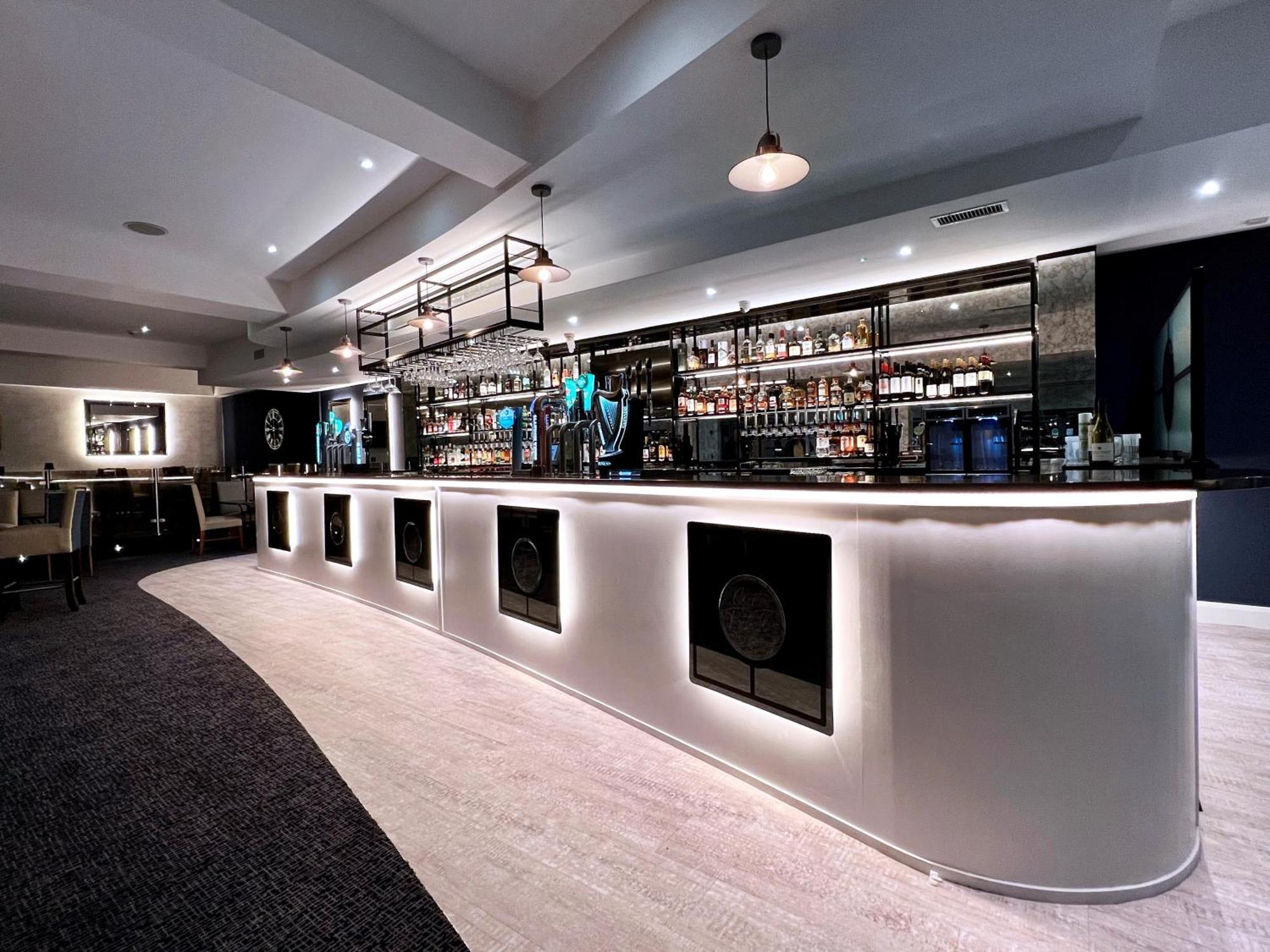 Kiltimagh Park Hotel エクステリア 写真