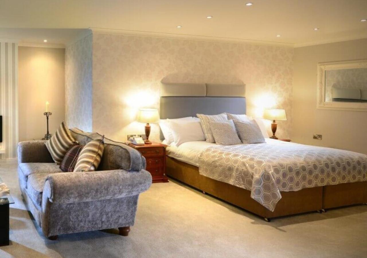 Kiltimagh Park Hotel エクステリア 写真